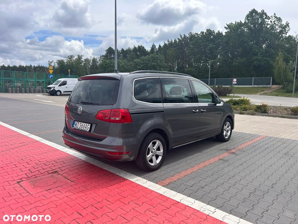 Volkswagen Sharan 1.4 TSI BMT Comfortline - 16