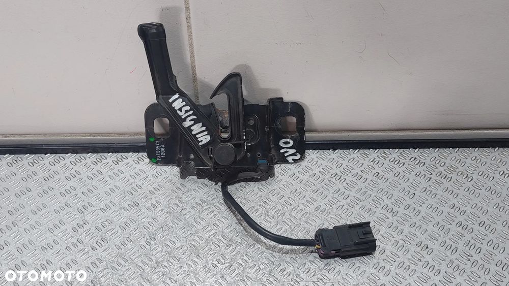 ZAMEK MASKI CZUJNIK OPEL INSIGNIA A R2012 NR 22788572
