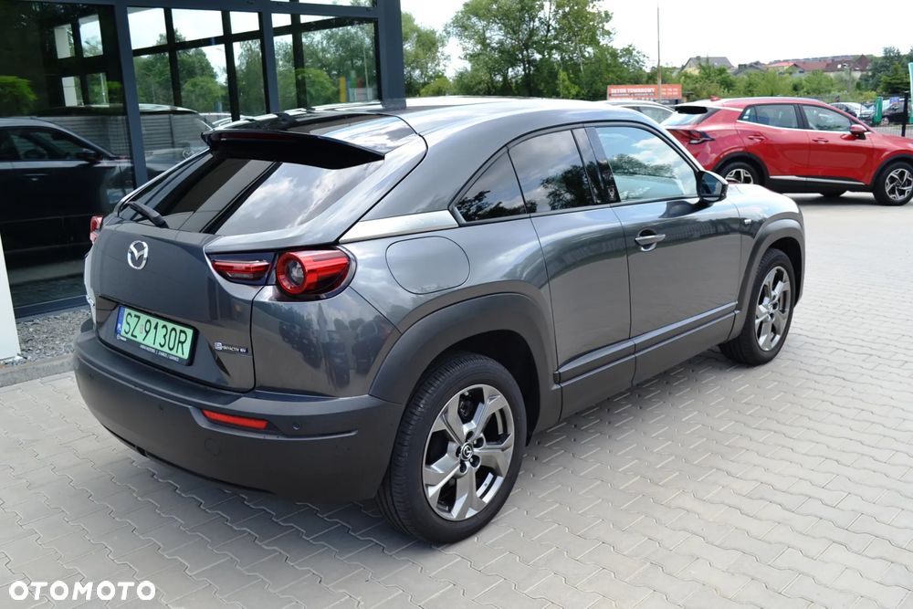 Mazda MX-30 - 4