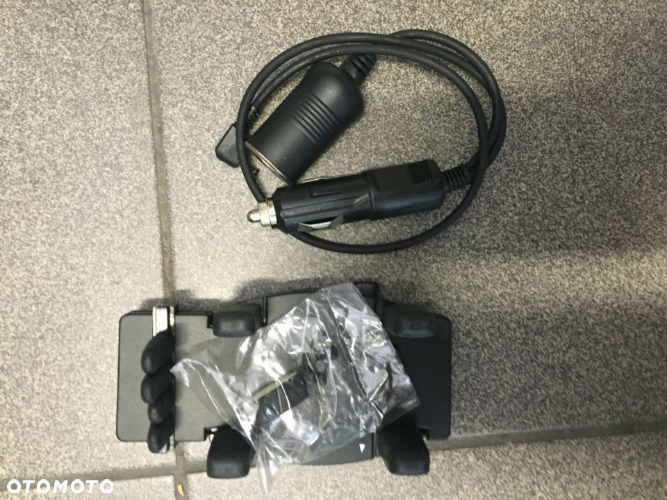 CHRYSLER ADAPTER TELEFONU MOPAR 82205273 - 1