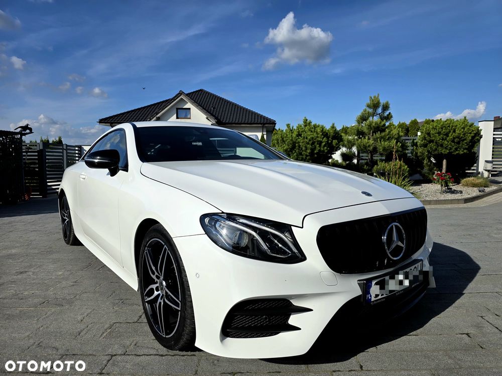 Mercedes-Benz Klasa E - 32
