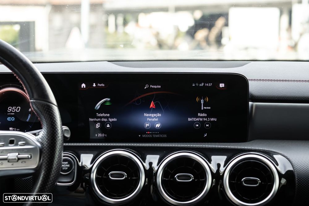 Mercedes-Benz CLA 250 e AMG Line - 29