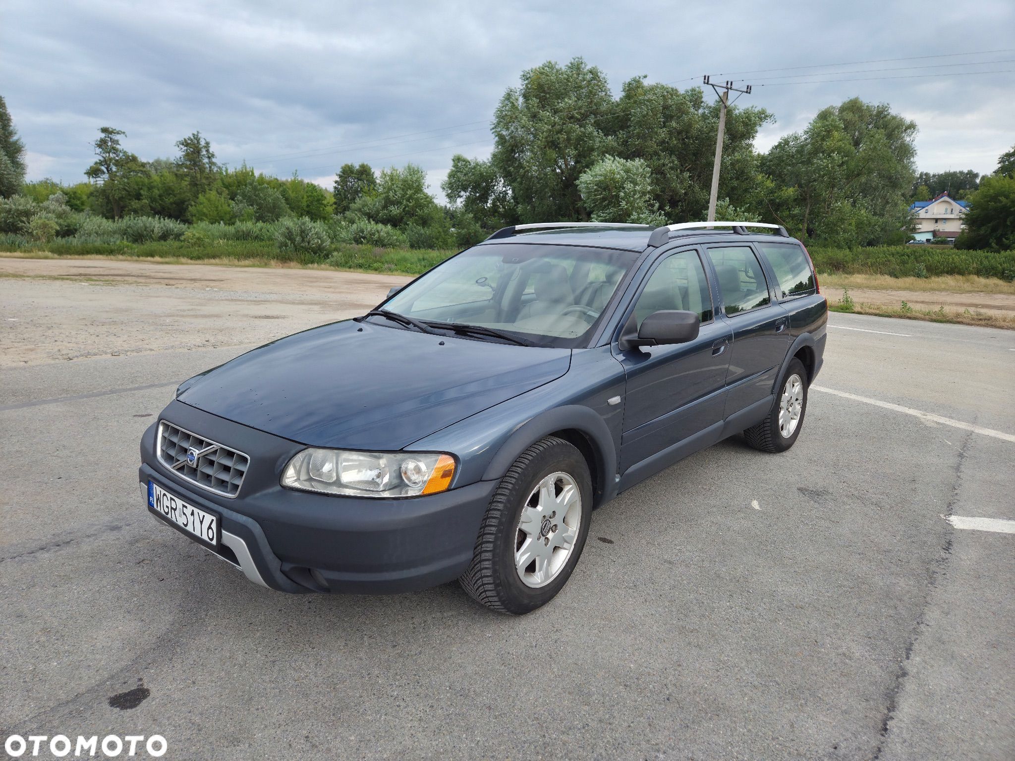 Volvo XC 70 2.4 AWD Automatik Momentum - 1