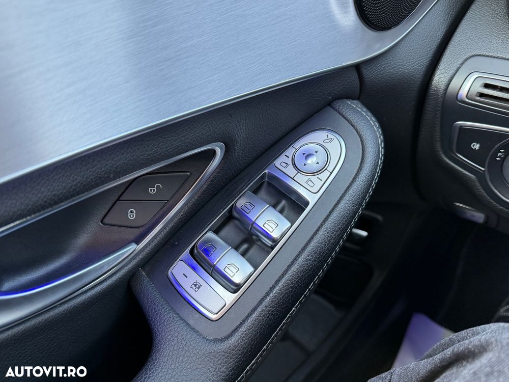Mercedes-Benz C 220 d 4Matic 9G-TRONIC AMG Line - 26