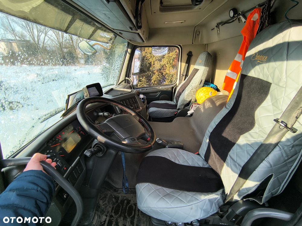 Volvo FMX 8X4 - 15