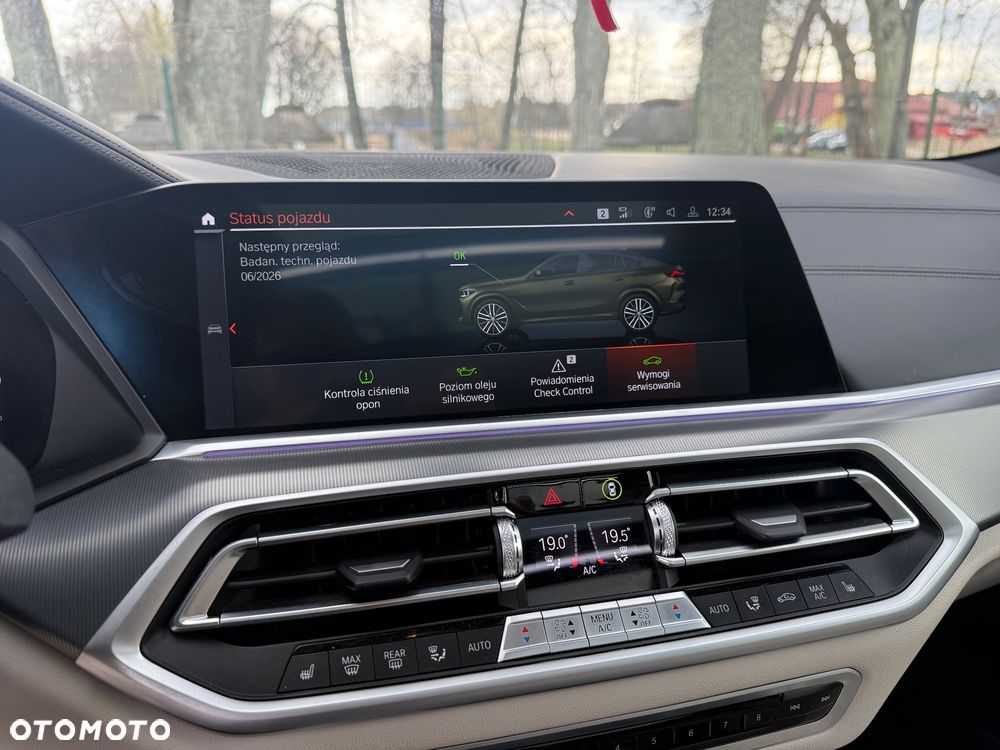 BMW X6 xDrive40i mHEV - 10
