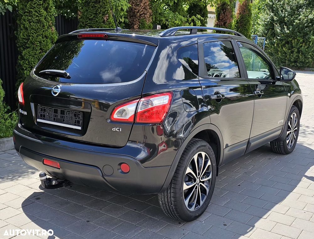 Nissan Qashqai 1.6 DCI ALL-MODE 4x4i N-Connecta - 4