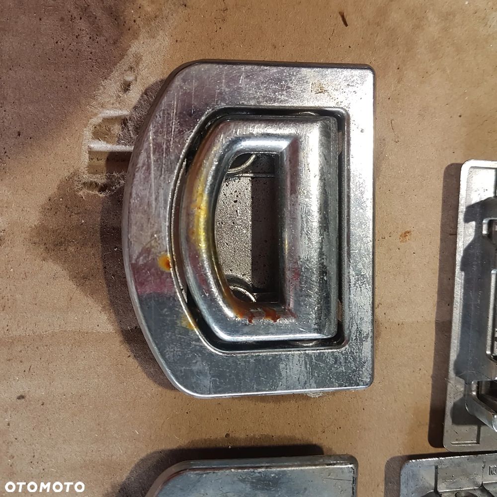 UCHWYT MOCOWANIE klamra bagażu BAGAŻNIKA GOLF FABIA OCTAVIA TOUAREG TOURAN passat b5 ibiza - 4