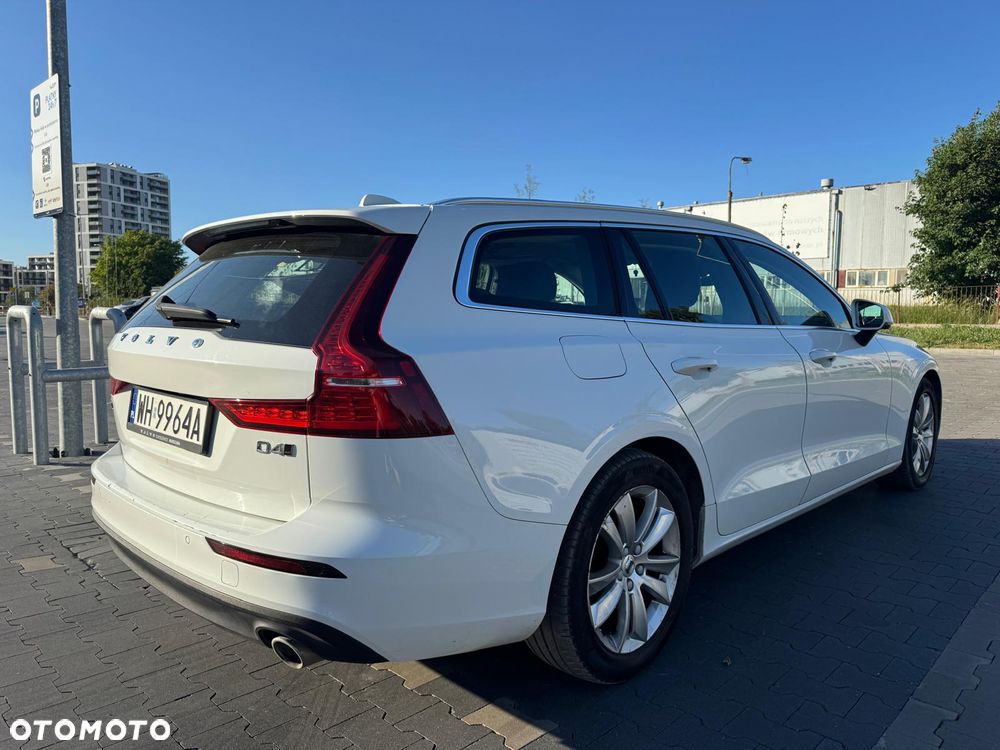Volvo V60 D4 AWD - 4
