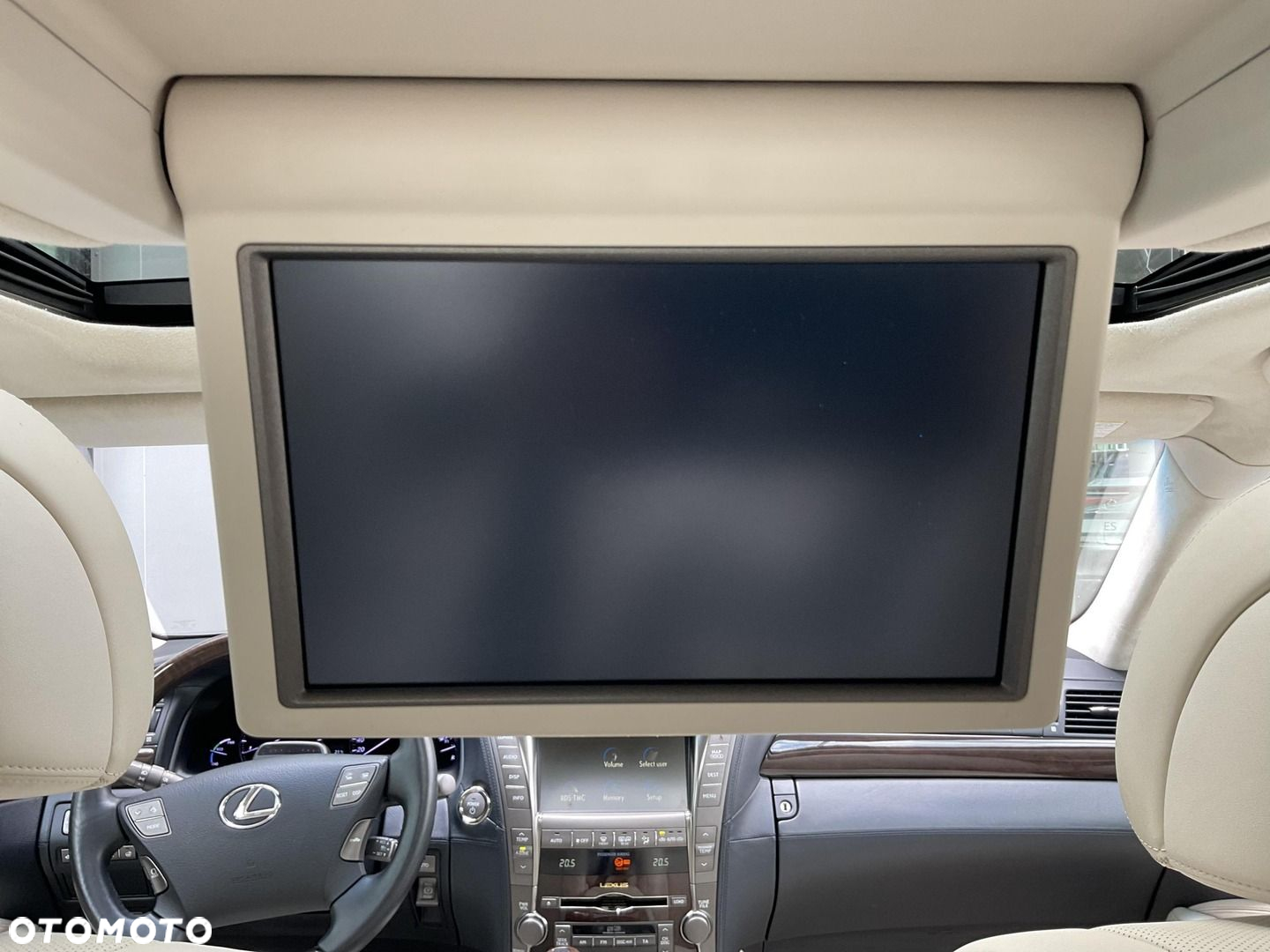 Lexus LS 600h Superior - 30