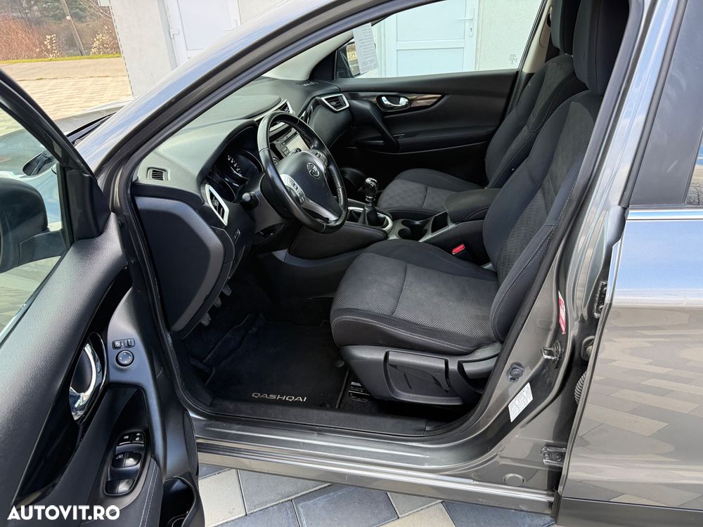 Nissan Qashqai 1.2 DIG-T TEKNA - 10