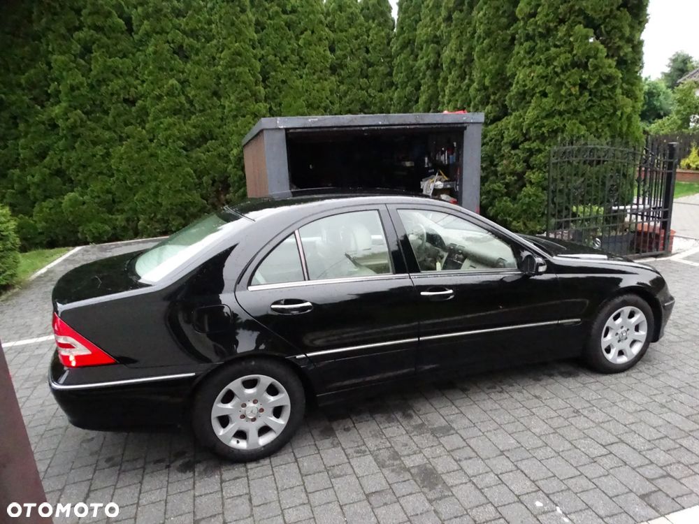 Mercedes-Benz Klasa C 200 Kompressor Avantgarde - 9