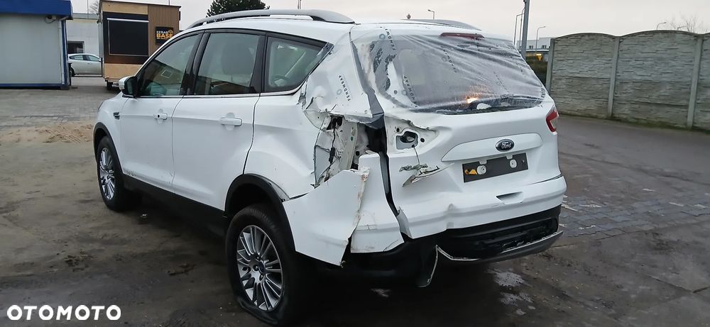Ford Kuga 2.0 TDCi 4x4 Titanium - 5