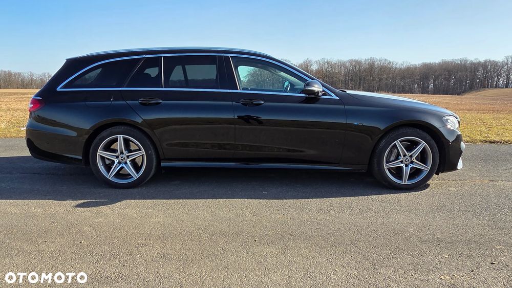 Mercedes-Benz Klasa E 300 de 9G-TRONIC AMG Line - 19