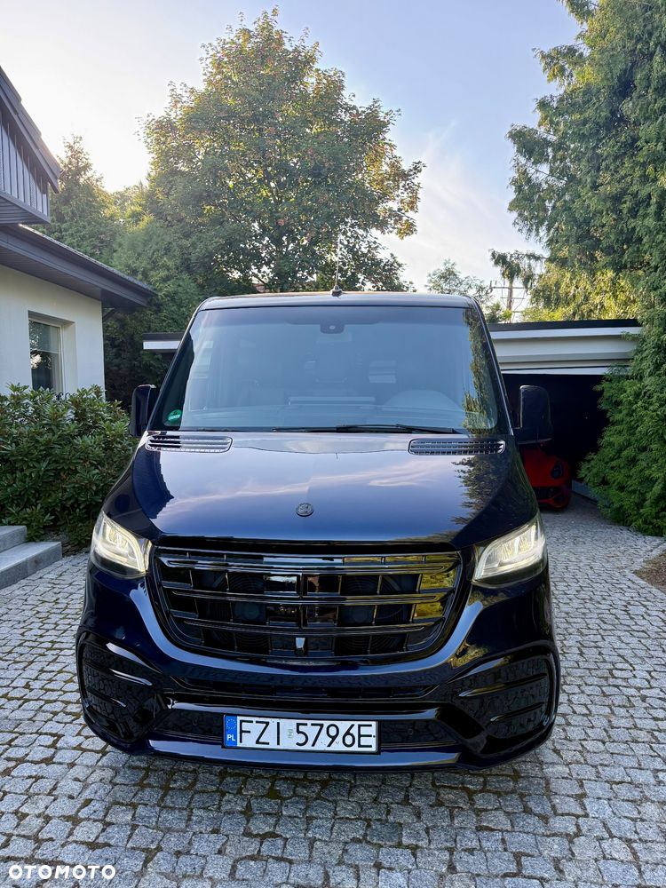 Mercedes-Benz Sprinter - 20