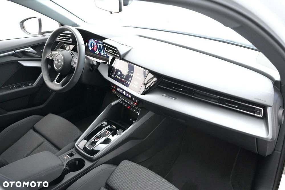 Audi A3 Sportback - 24