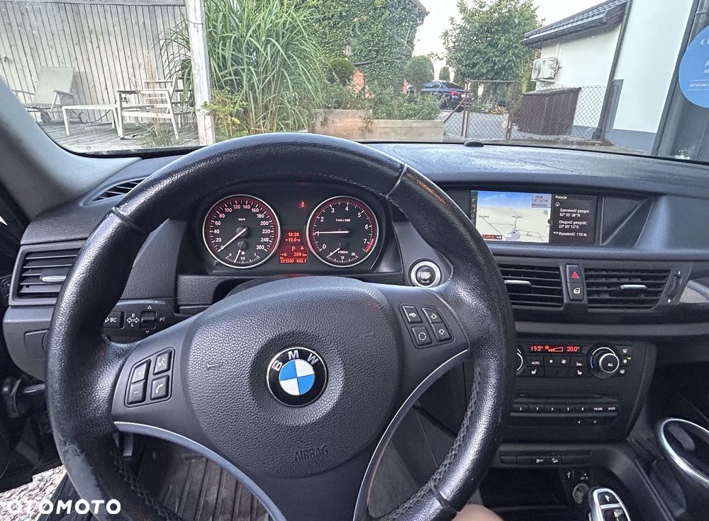 BMW X1 xDrive28i Sport Line - 5