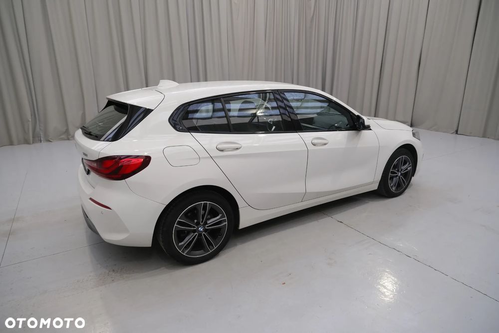 BMW Seria 1 118i Sport Line - 8