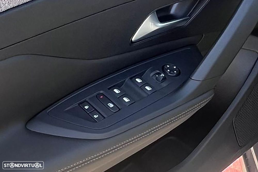 Peugeot 308 SW 1.2 Hybrid Allure e-DCS6 - 10