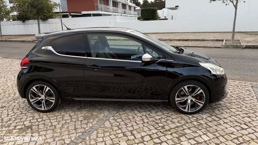 Peugeot 208 1.6 e-THP GTi - 9