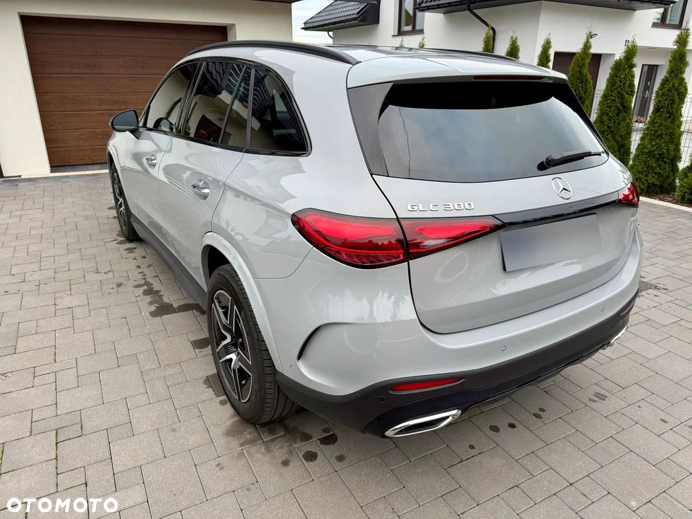 Mercedes-Benz GLC - 10