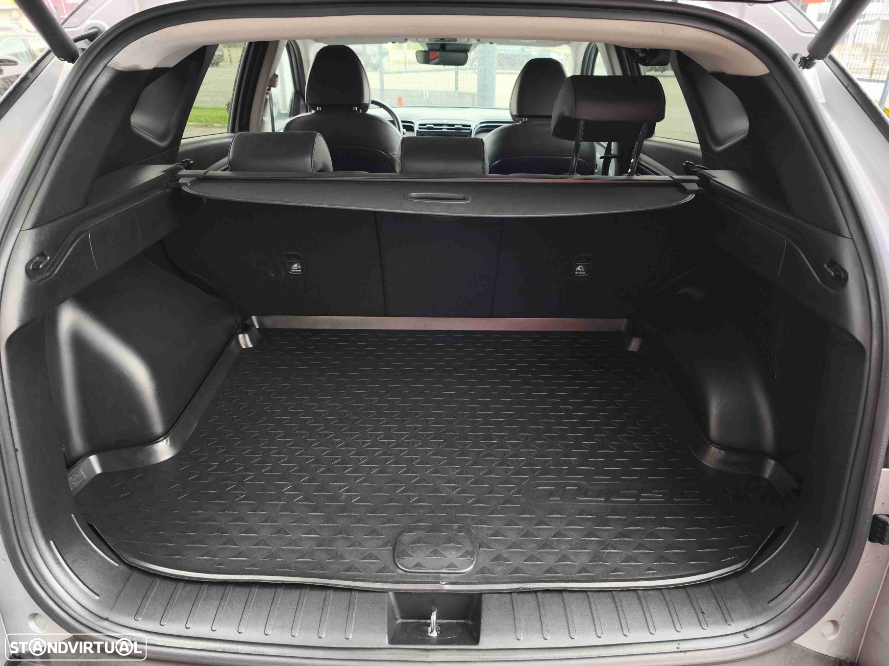 Hyundai Tucson 1.6 CRDi Vanguard DCT - 13