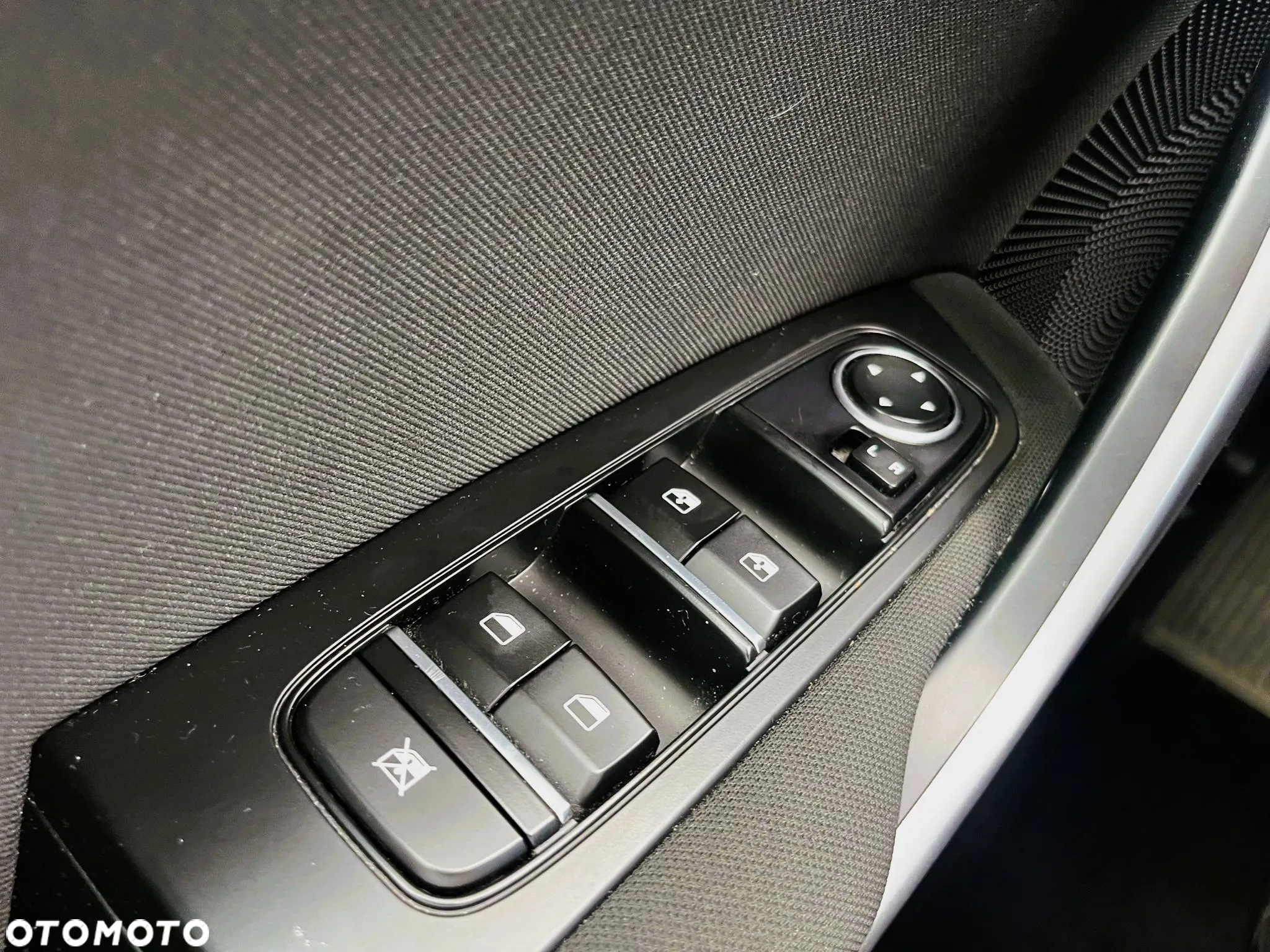 Kia XCeed 1.5 T-GDI M - 28