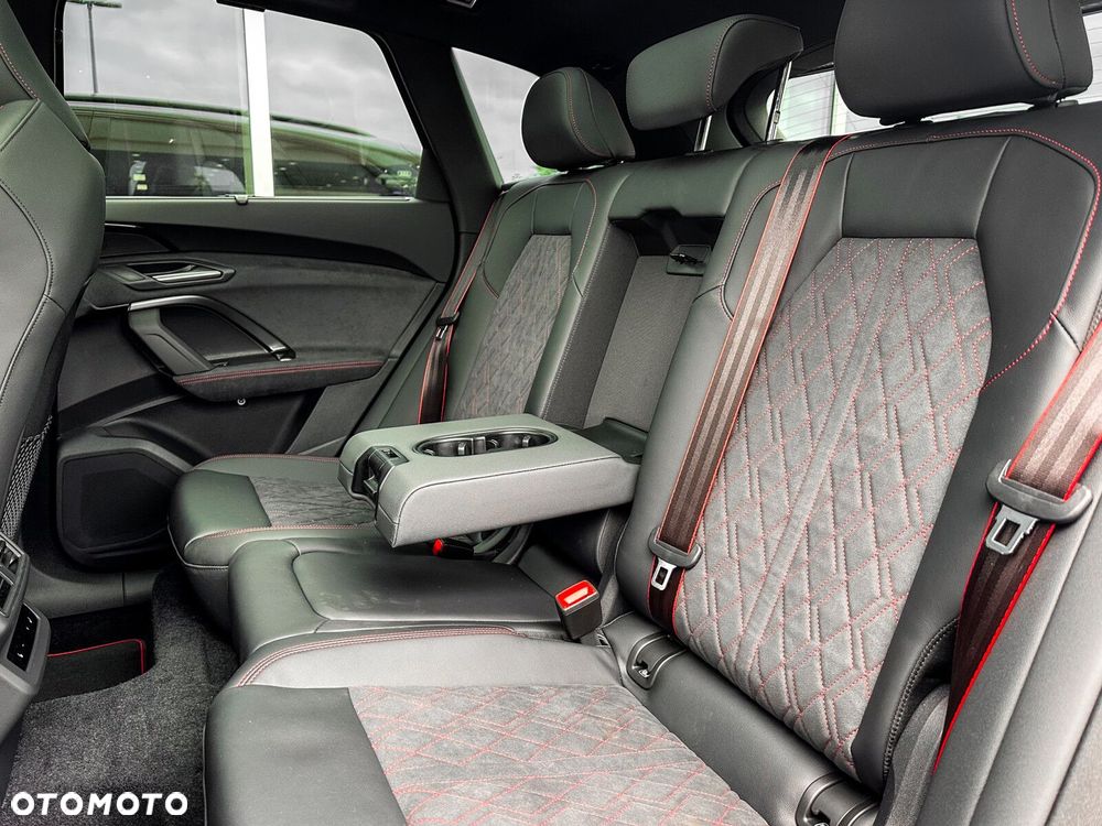 Audi SQ5 - 40