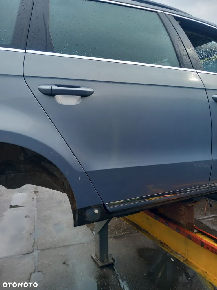Drzwi Passat B7 LC7Z - 5