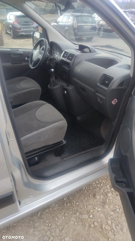Peugeot Expert - 8
