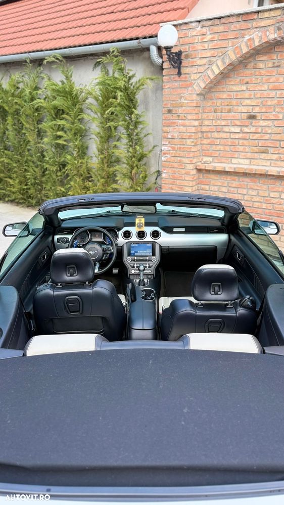 Ford Mustang 2.3 Eco Boost Aut. - 4