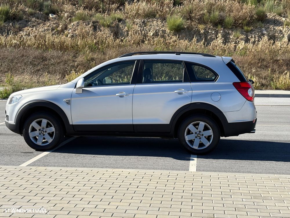 Chevrolet Captiva 2.0 VCDi Seven 7L - 11