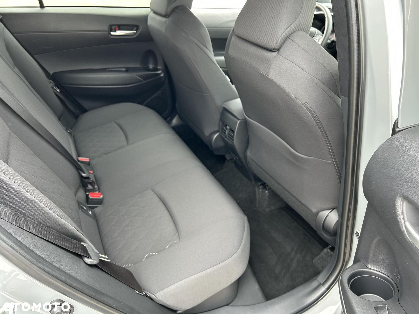 Toyota Corolla Cross 2.0 Hybrid Style - 14