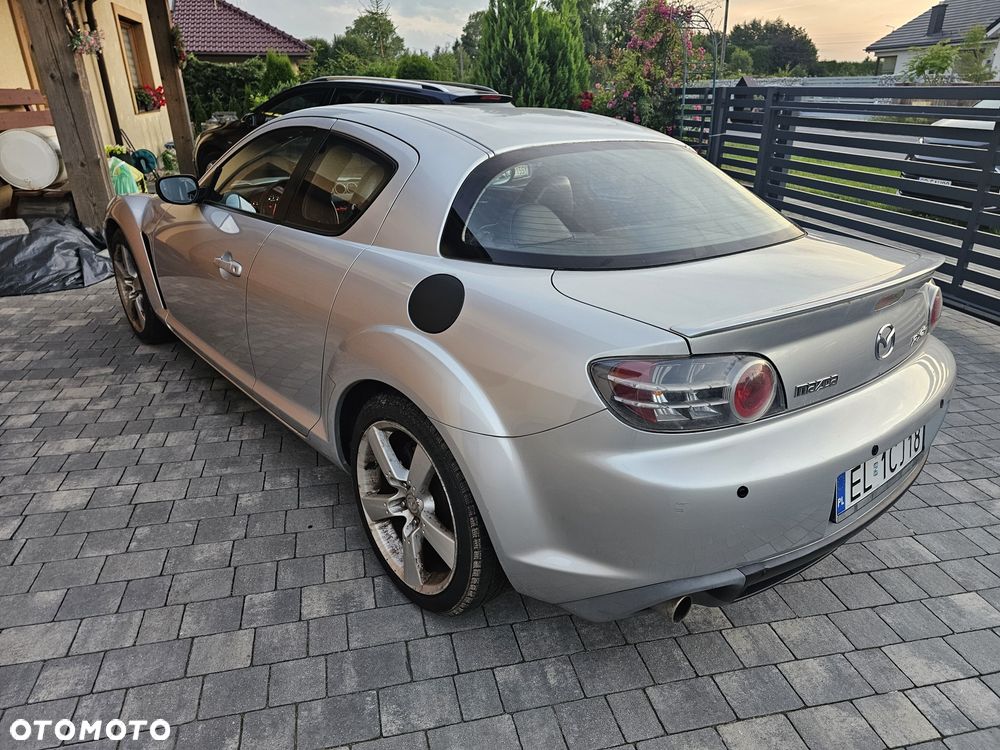 Mazda RX-8 - 4