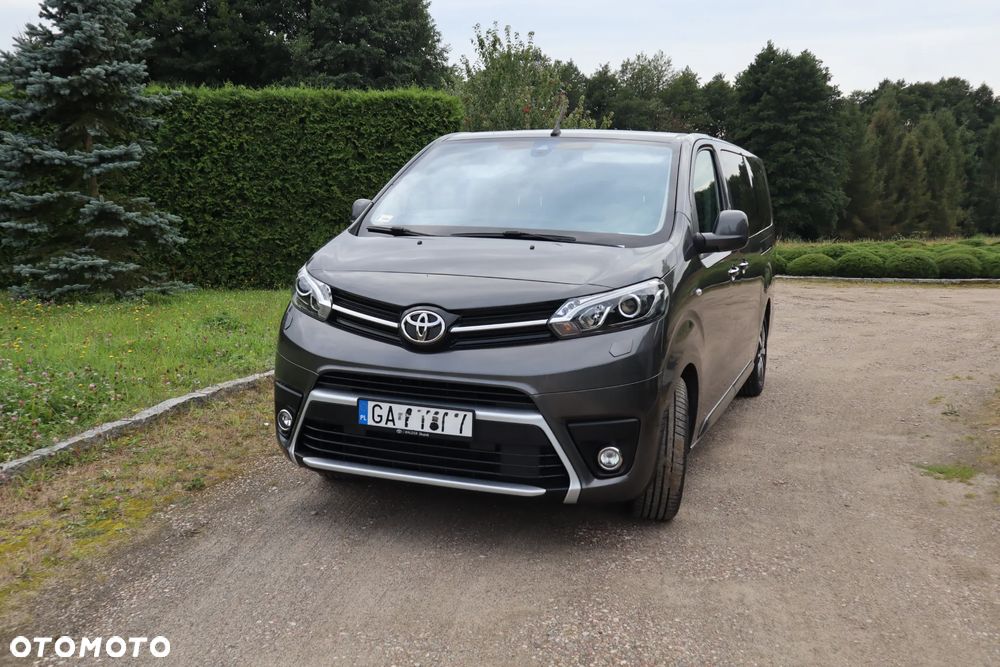 Toyota ProAce Kombi 2.0 D-4D Long 2,8t - 3