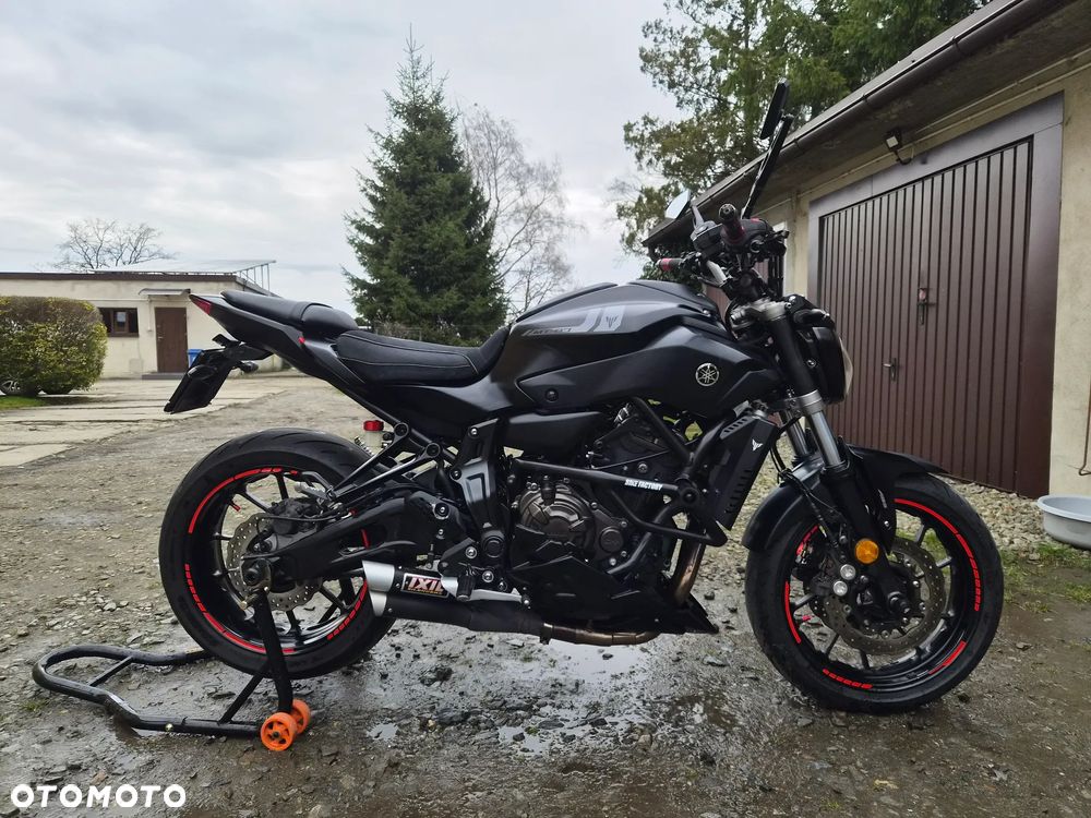 Yamaha MT - 1