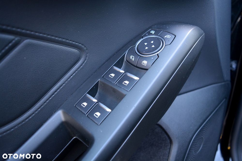 Ford Focus 2.0 EcoBlue Active Business - 10