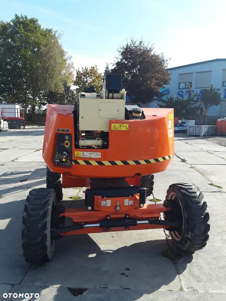 JLG 340AJ - 7