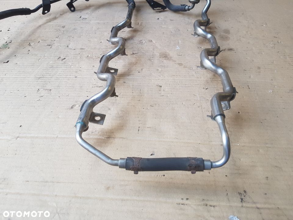 VW Phaeton listwa wtryskowa magistrala paliwa elektrozawory paliowe BAN 6.0 W12 - 2