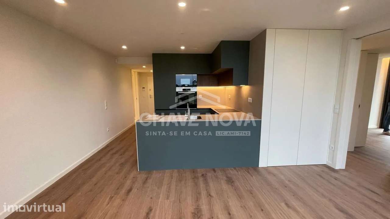 T2 Novo c/ Lugar de Garagem em Mafamude (Gaiashopping) - Grande imagem: 5/25