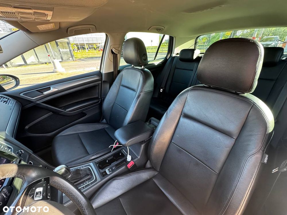 Volkswagen Golf 1.6 TDI Comfortline DSG - 7