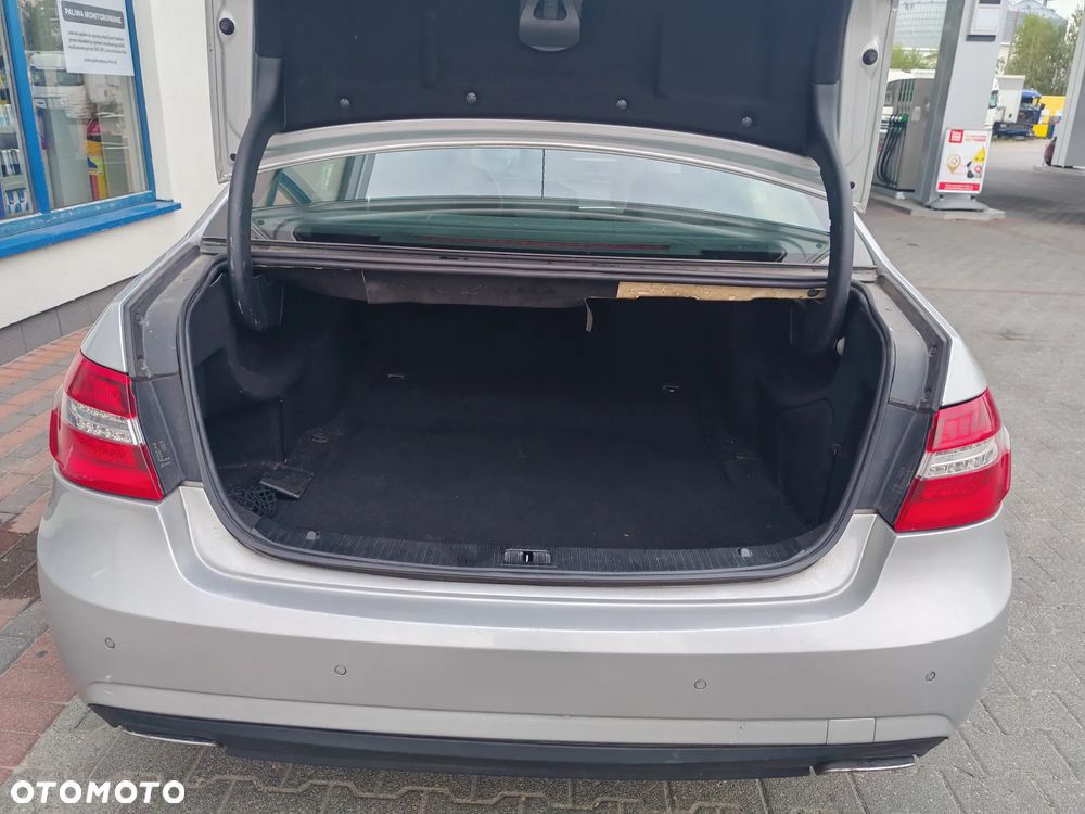 Mercedes-Benz Klasa E 200 BlueTEC 7G-TRONIC Classic - 7