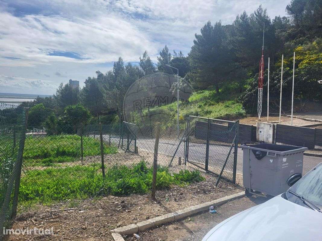 Terreno  para venda - Grande imagem: 2/7