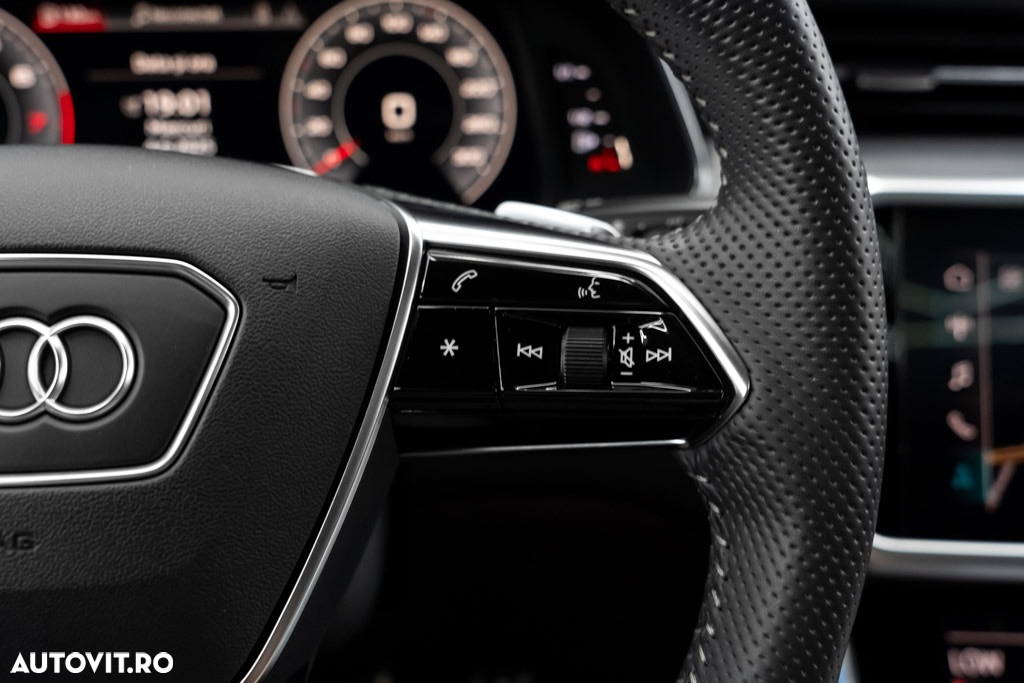 Audi A7 55 TFSI quattro S tronic MHEV - 32