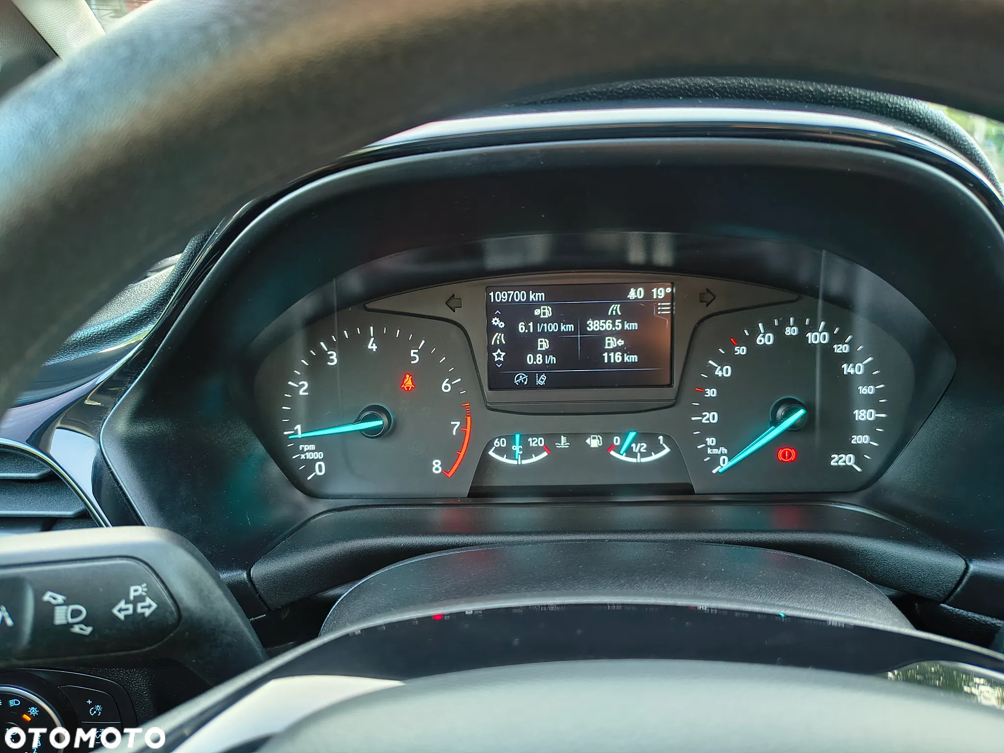Ford Fiesta 1.0 EcoBoost S&S TITANIUM - 27