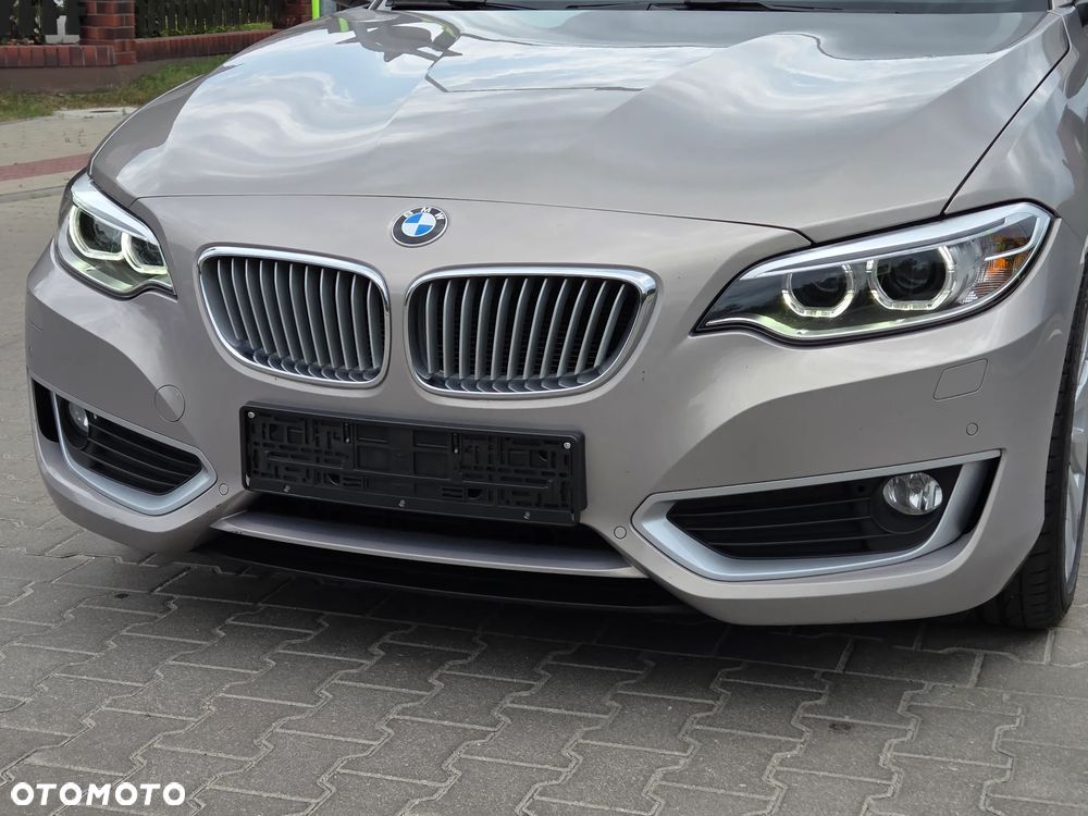 BMW Seria 2 220i Advantage - 9