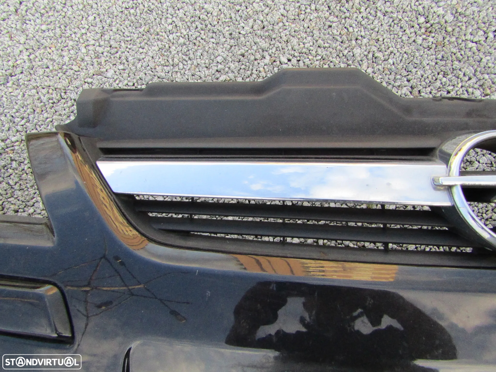 Friso emblema cromado de para-choques OPEL CORSA C ano 2005 Original - 8