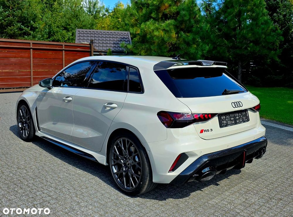 Audi RS3 Sportback TFSI Quattro S tronic - 4