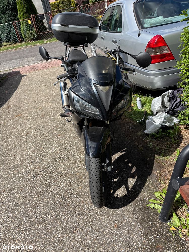 Honda CBR - 4