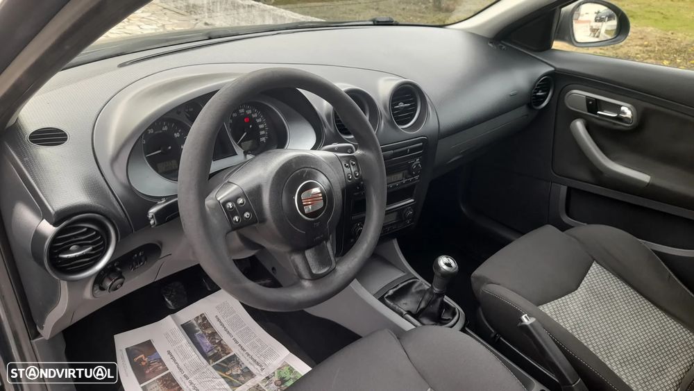 SEAT Ibiza 1.2 12V Reference - 15